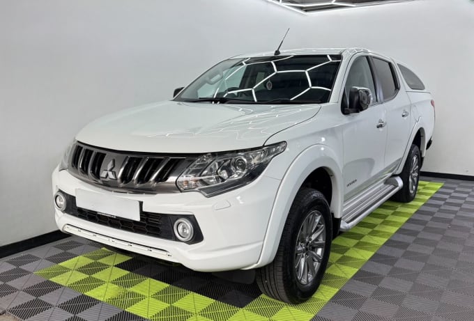 2017 Mitsubishi L200