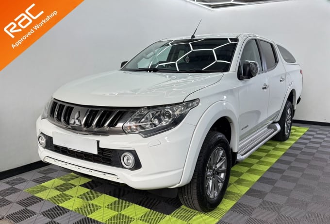 2017 Mitsubishi L200