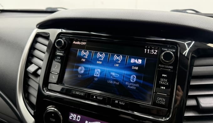 2017 Mitsubishi L200