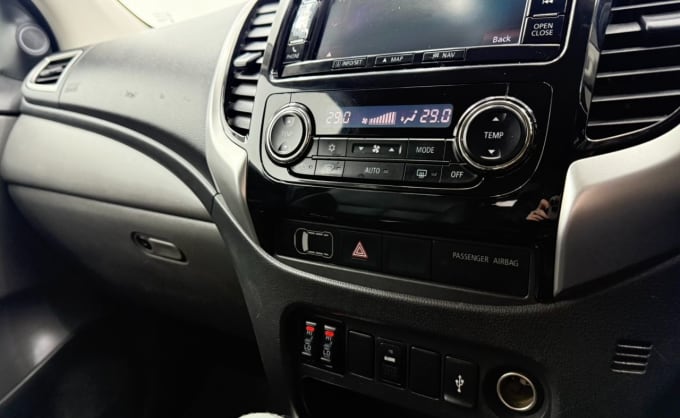 2017 Mitsubishi L200