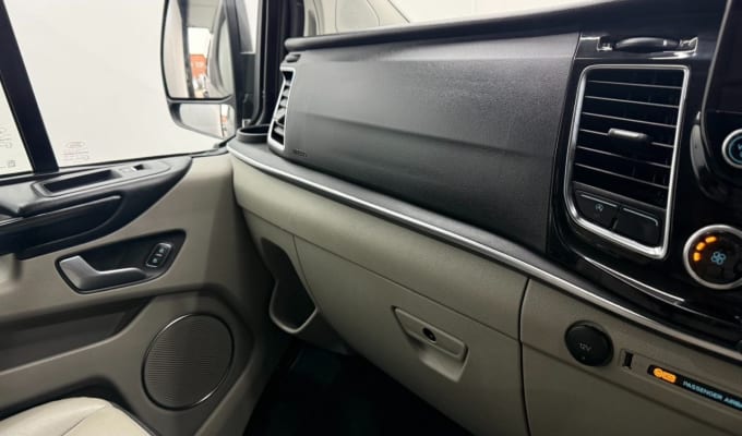 2022 Ford Tourneo Custom