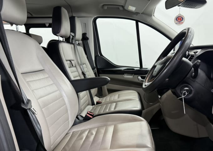 2022 Ford Tourneo Custom