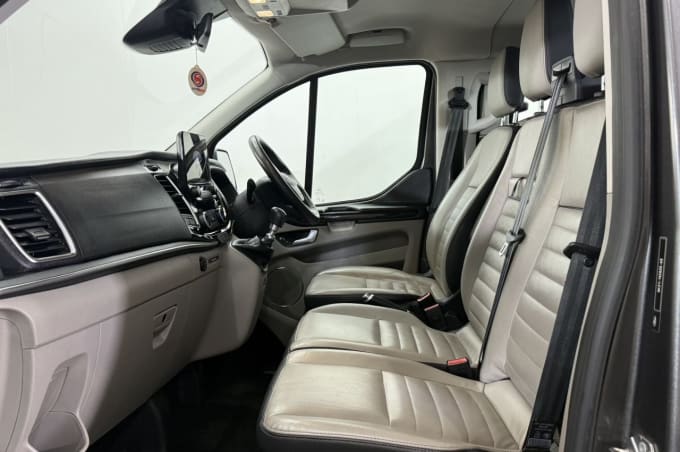 2022 Ford Tourneo Custom