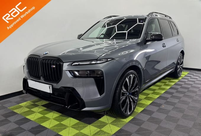 2023 BMW X7