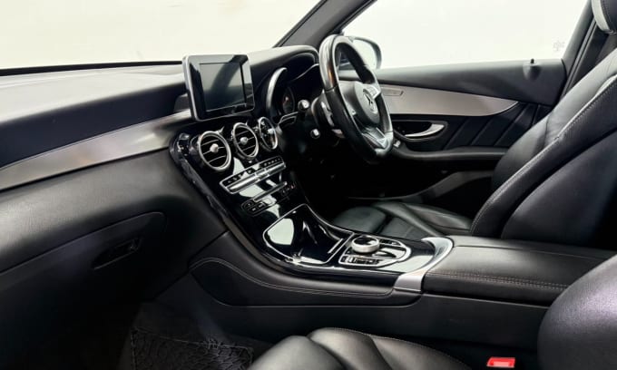 2017 Mercedes-benz Glc