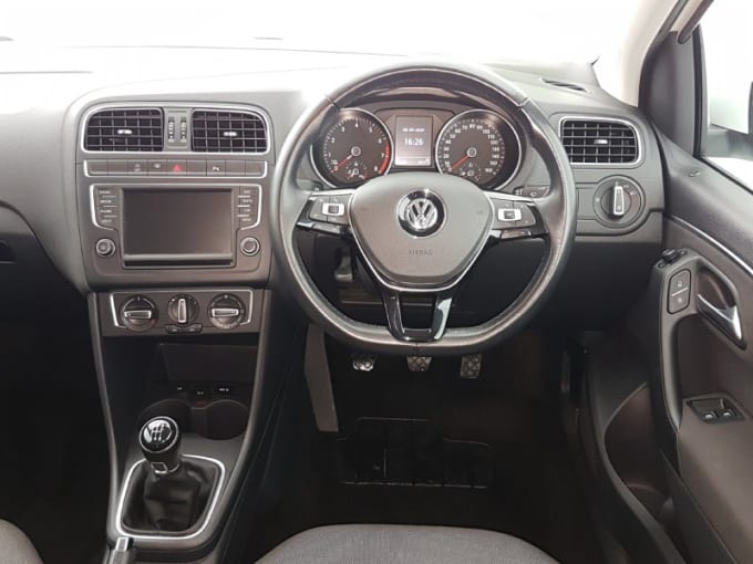 2014 Volkswagen Polo