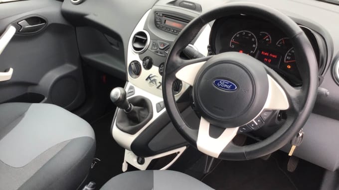 2015 Ford Ka