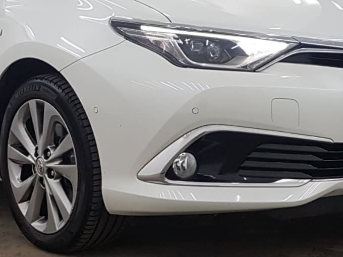 2018 Toyota Auris