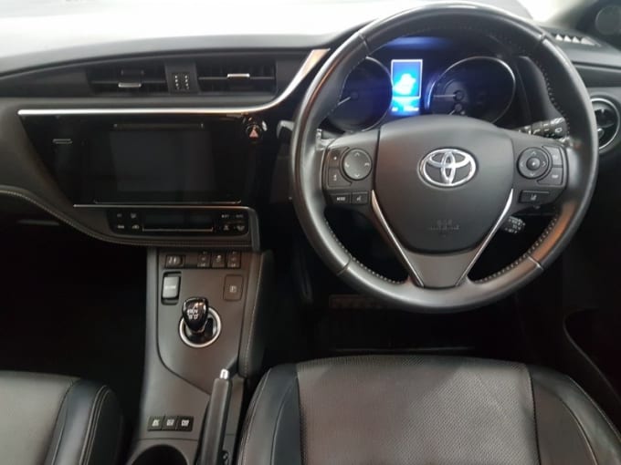 2018 Toyota Auris