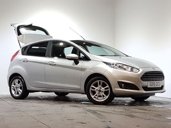 2015 Ford Fiesta