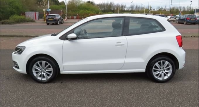 2015 Volkswagen Polo