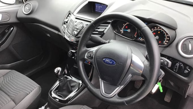 2016 Ford Fiesta