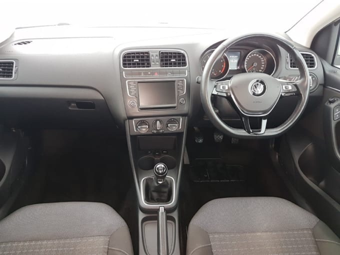 2014 Volkswagen Polo