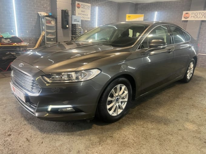 2025 Ford Mondeo