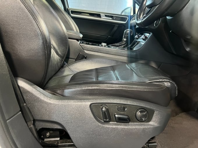 2025 Volkswagen Touareg