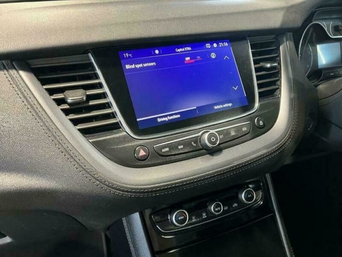 2025 Vauxhall Grandland X