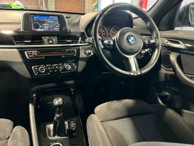 2025 BMW X1