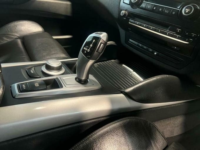 2025 BMW X6