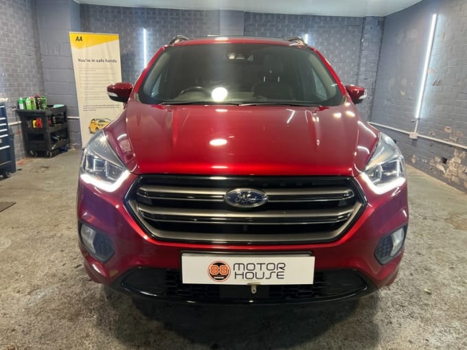 2025 Ford Kuga