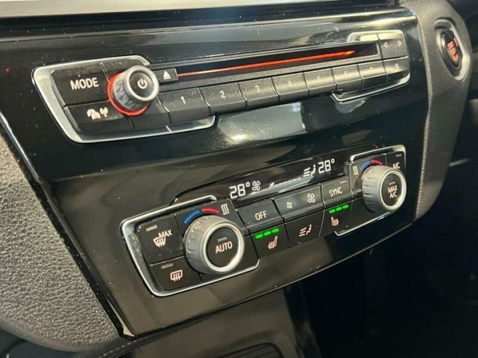 2025 BMW X1