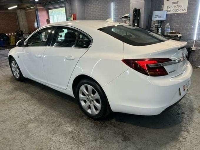 2025 Vauxhall Insignia