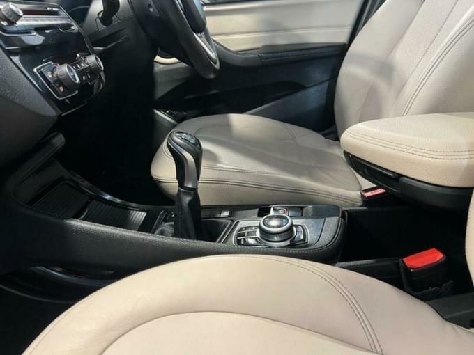 2025 BMW X1