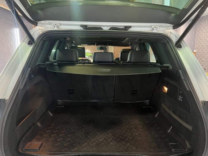 2025 Volkswagen Touareg