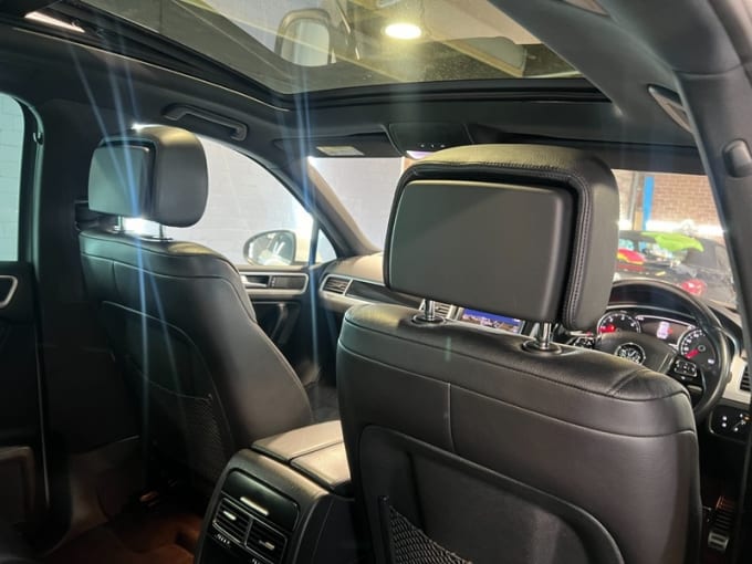 2025 Volkswagen Touareg