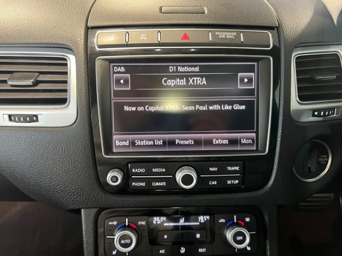 2025 Volkswagen Touareg