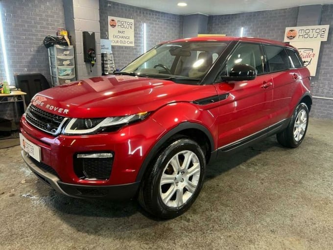 2025 Land Rover Range Rover Evoque