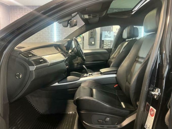 2025 BMW X6