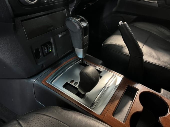 2025 Mitsubishi Shogun
