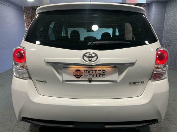 2014 Toyota Verso