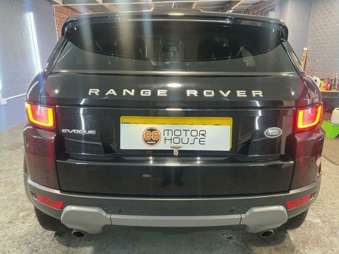 2025 Land Rover Range Rover Evoque