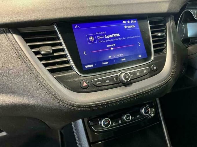 2025 Vauxhall Grandland X