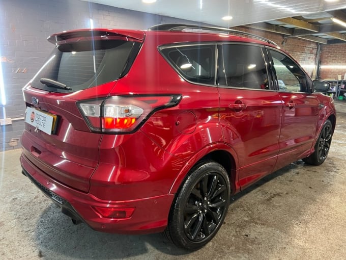 2025 Ford Kuga