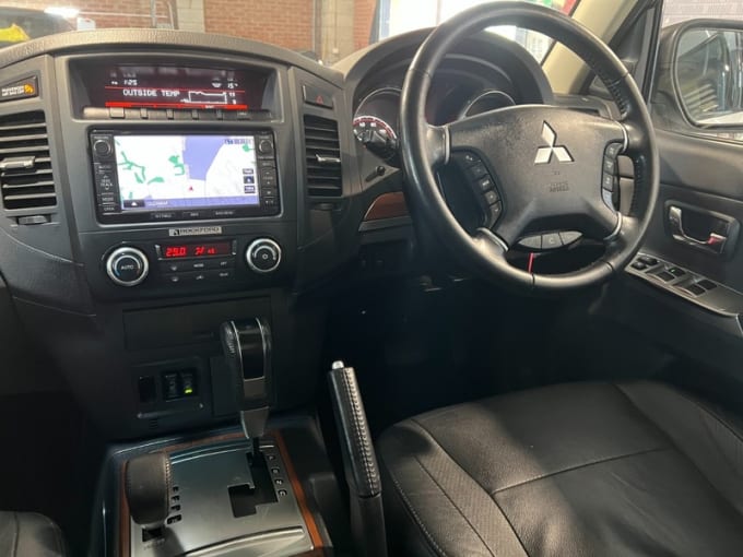 2025 Mitsubishi Shogun