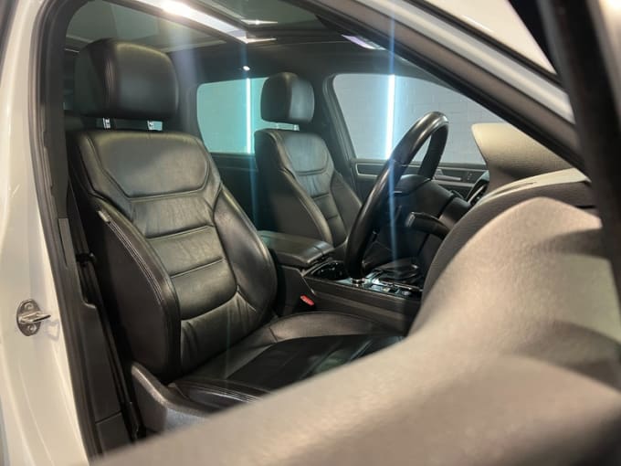 2025 Volkswagen Touareg