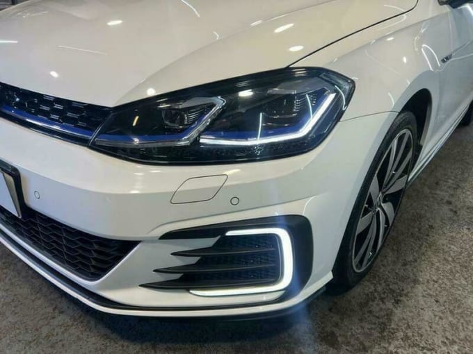 2025 Volkswagen Golf