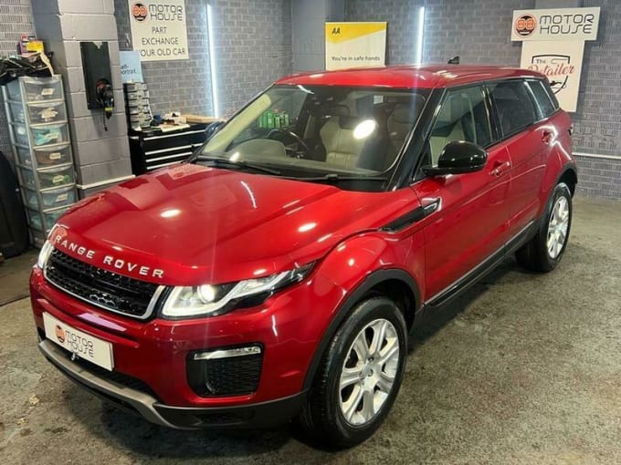 2025 Land Rover Range Rover Evoque