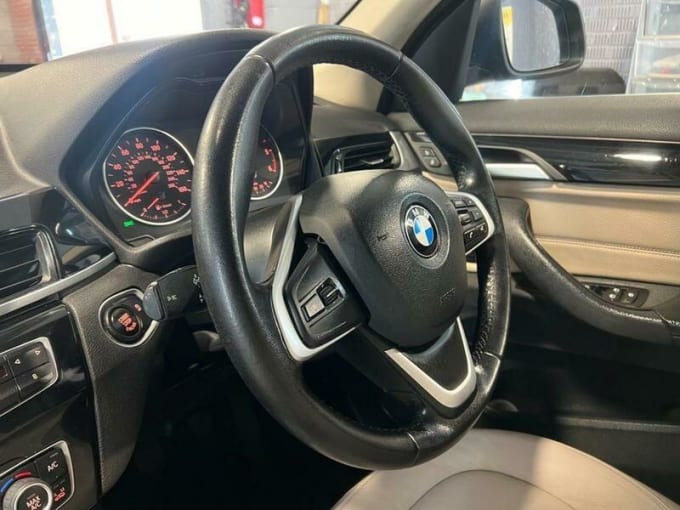 2025 BMW X1