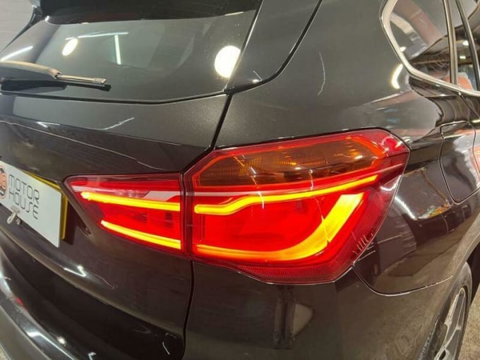 2025 BMW X1