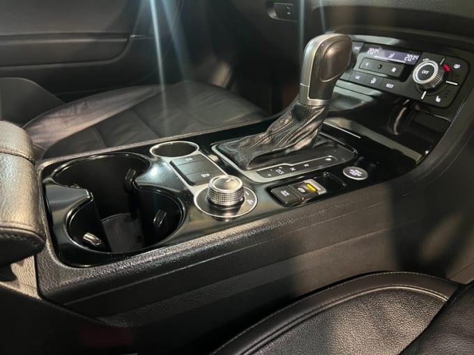 2025 Volkswagen Touareg