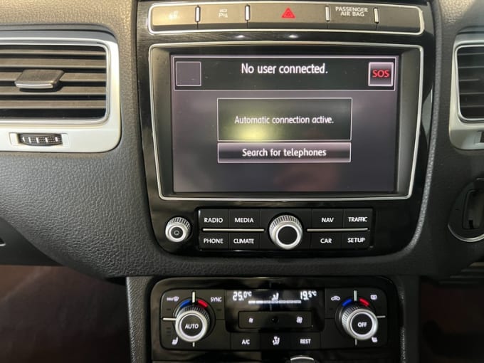 2025 Volkswagen Touareg