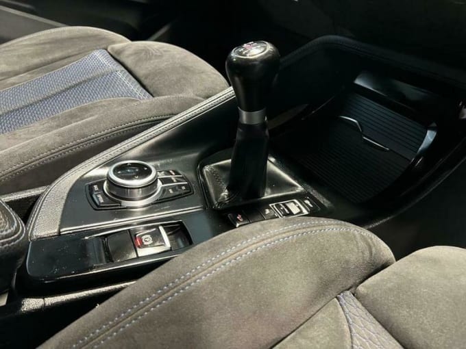 2025 BMW X1