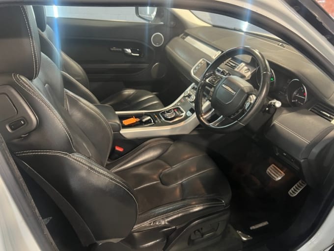 2025 Land Rover Range Rover Evoque