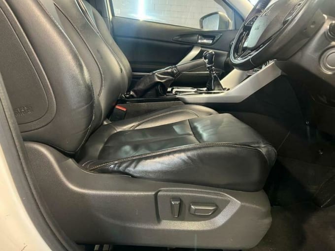 2025 Mitsubishi Eclipse Cross