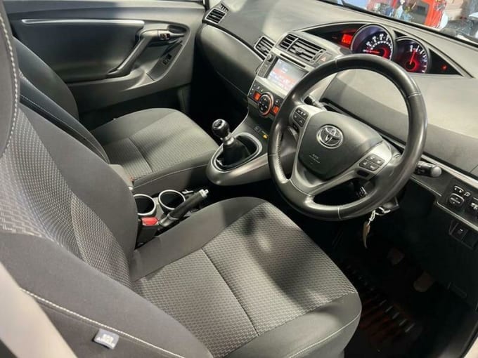 2014 Toyota Verso