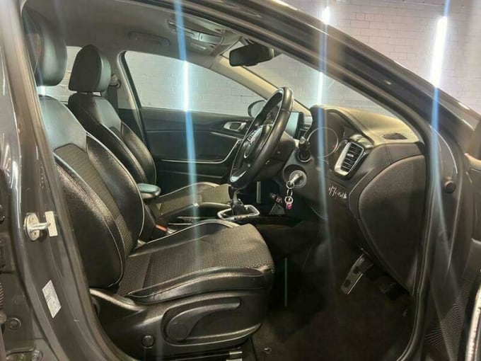 2025 Kia Ceed