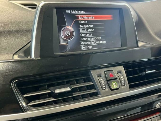 2025 BMW X1